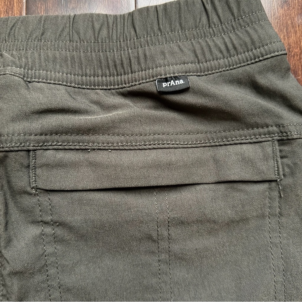 prAna Women's Skort Skirt Size 2 Dark Olive Green Nylon Spandex Hiking Outdoor - Picture 4 of 6